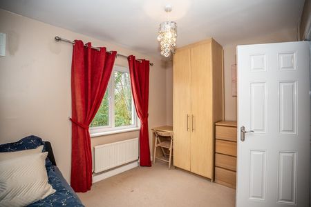 Holywell Park, Swords, Co. Dublin, K67 YE20 - Photo 2