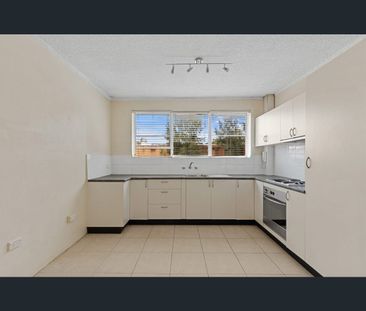 9/5 Cambridge Street, Penshurst, NSW 2222 - Photo 1