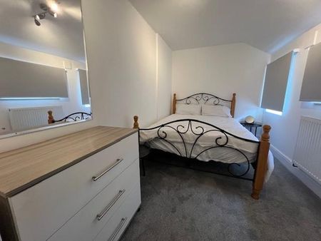 5 bedroom house share to rent - Photo 5