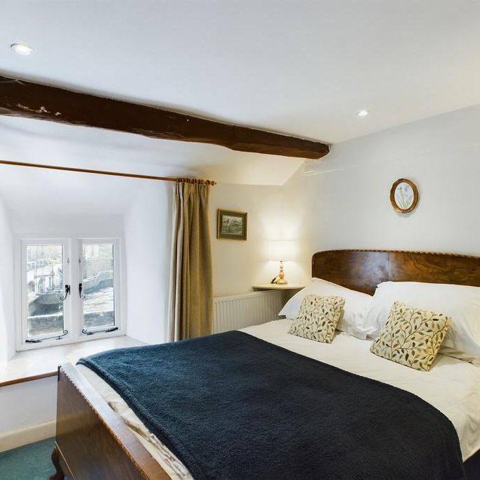 4 bedroom cottage to rent - Photo 1