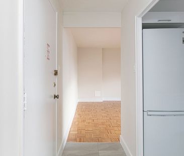 For Lease - 55 Isabella Street Unit# 1206, Toronto, Ontario - Photo 6