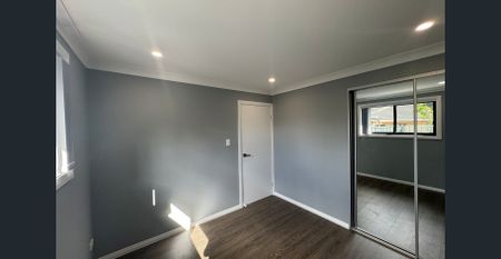 Modern 2-Bedroom Granny Flat For Rent ! - Photo 2