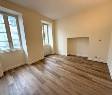 Location Appartement 3 pièces 62m² - Photo 3