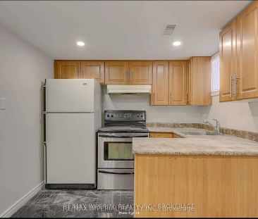 297 Ruggles Avenue #Bsmnt - Photo 3
