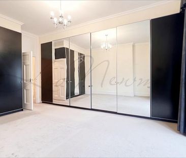 4 bedroom flat to rent - Photo 3