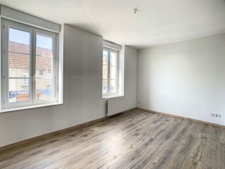 Location Appartement 3 pièces 61m² ISIGNY SUR MER 14230 - Photo 2