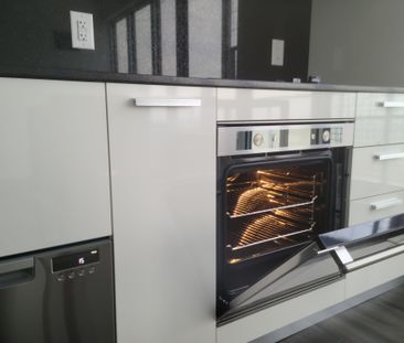 For Lease - 75 Canterbury Place Unit# 2902, Toronto, Ontario - Photo 4