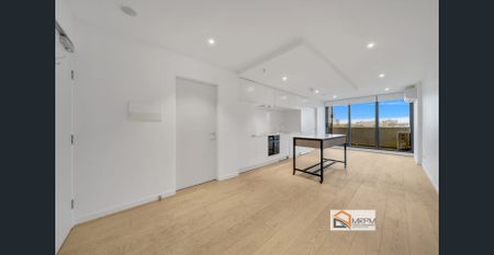 Stunning 16th floor apartment with City Views - Photo 3