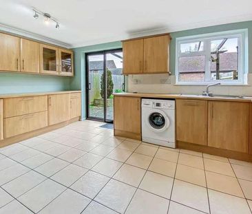 Marshcroft Lane, Tring, HP23 - Photo 6