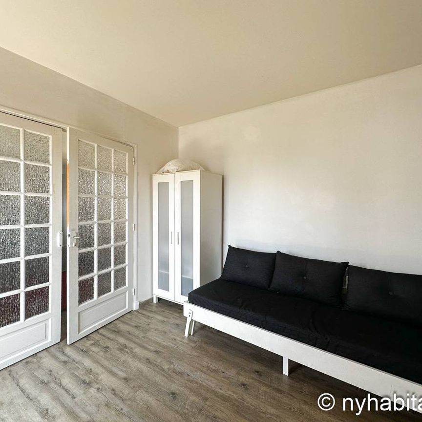 Logement à Paris, Location meublée - T3 - Place de Wagram - Ternes (PA-1393) - Photo 1