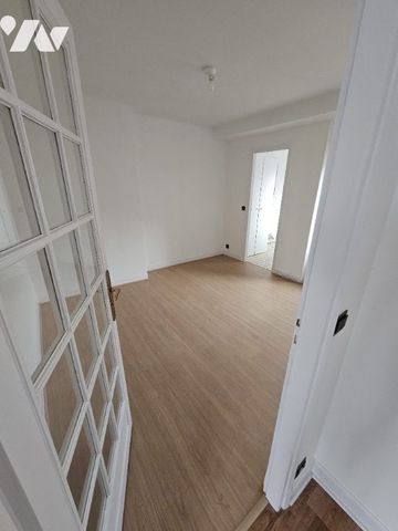 APPARTEMENT / Place Hôtel de Ville - Photo 4