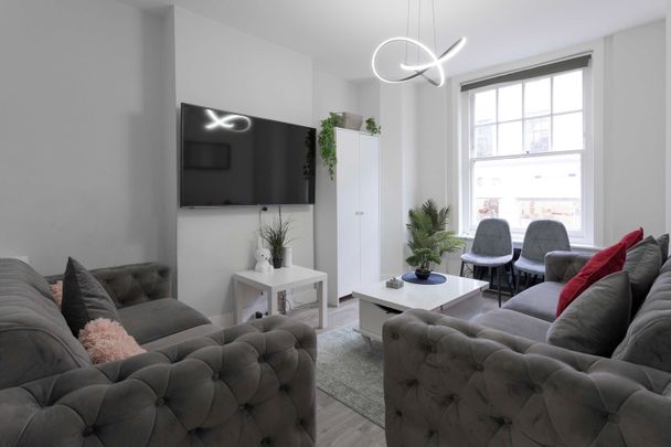 2 Bed Flat, Furnival Mansions, W1T - Photo 1