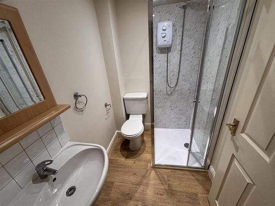 1 bedroom flat to rent - Photo 1