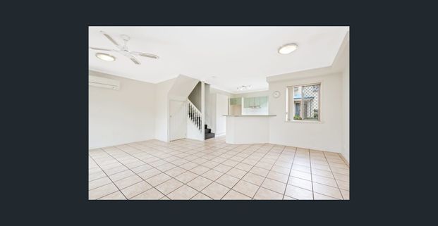 Spacious 3-Bedroom Townhouse in the Heart of Morningside! - Photo 1
