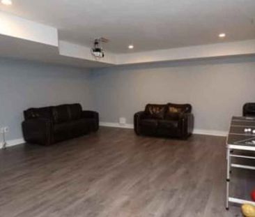 For Lease - 208 Carriage Way, Waterloo, Ontario - Photo 5