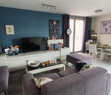 Appartement te huur in Kortrijk voor € 700 met 1 slaapkamer - Photo 4