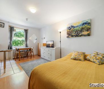 Flat 20 Penywern Road, Earls Court SW5 9SX - Photo 3