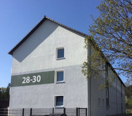 Helle 3-Zimmer-Wohnung mit Balkon in grüner Lage. - Photo 1