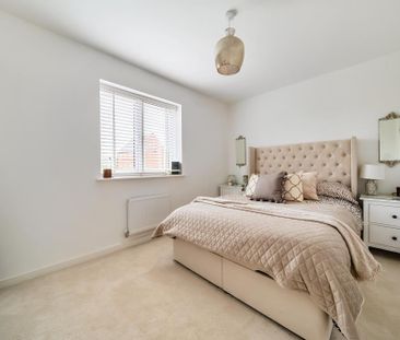 2 bedroom semi-detached house to rent - Photo 2