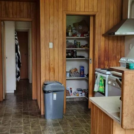 Student Flat Close To University - Photo 3