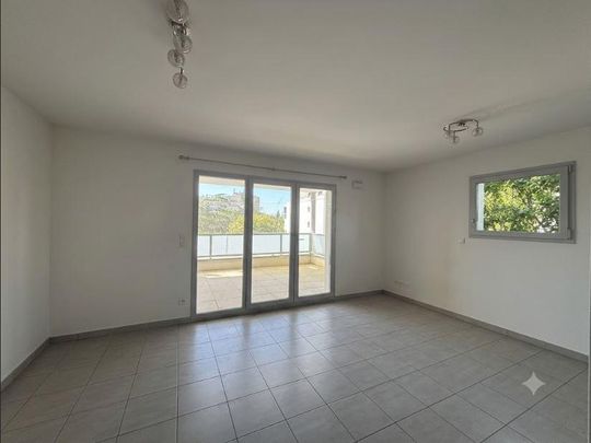 Location Appartement 3 pièces 76m² BOURG LES VALENCE 26500 - Photo 1