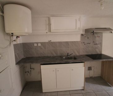 HYERES - T1 bis au RDC de 29.66 m² - Photo 6