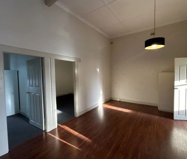 11A Vincent Street, - Photo 1