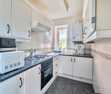 Merritt Road, Paignton, Devon, TQ3 - Photo 2