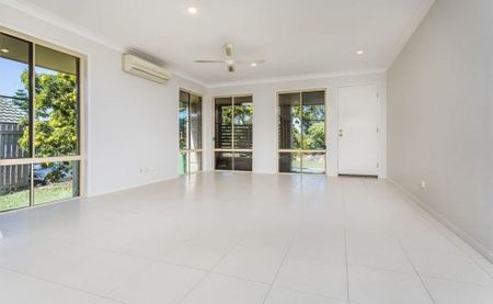 Beautiful home - Photo 2