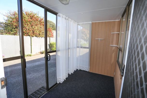 Convenient Location - Photo 1