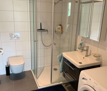 Beautiful 2.5-room apartment - Photo 2