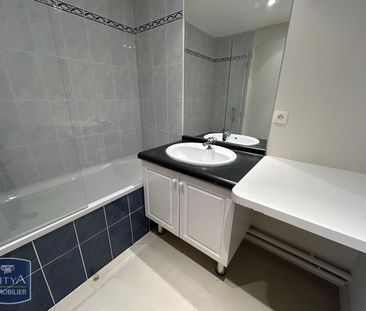 Location Appartement 2 pièces 46m² LAVAL 53000 - Photo 5
