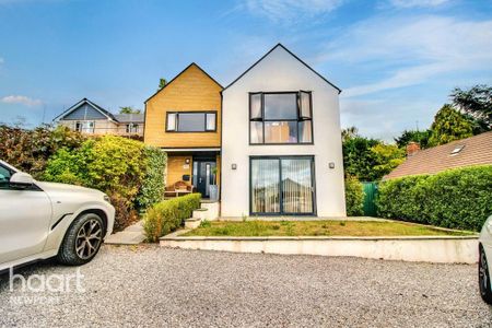 4 bedroom detached house to rent - Photo 3