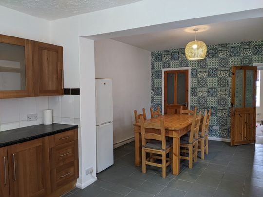 3 Bed Terraced House, Nicholson Road, S8 - Photo 1