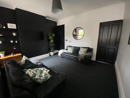 16 Sun Street - Photo 2