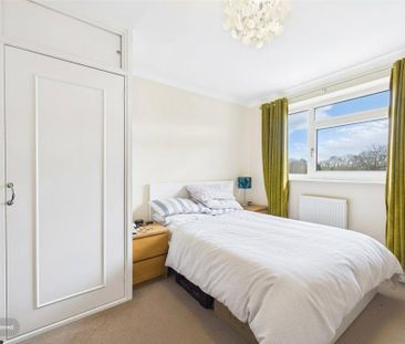 3 bedroom maisonette to rent - Photo 1