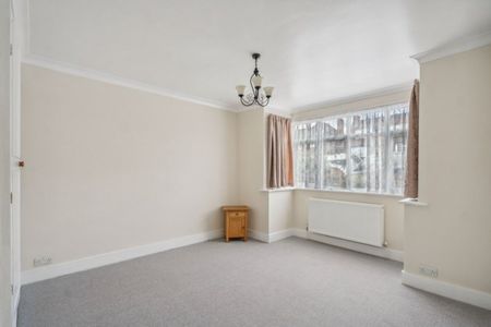 Fieldway, Chalfont St. Peter, Gerrards Cross,SL9 - Photo 5