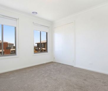 4/126 Moffat Drive, Lalor VIC 3075 - House For Rent | Domain - Photo 1