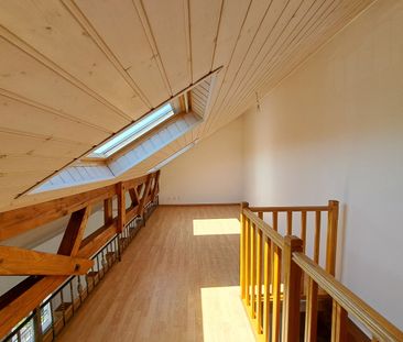 Lumineuse villa mitoyenne de 5.5p à louer au coeur d'Apples - Photo 1