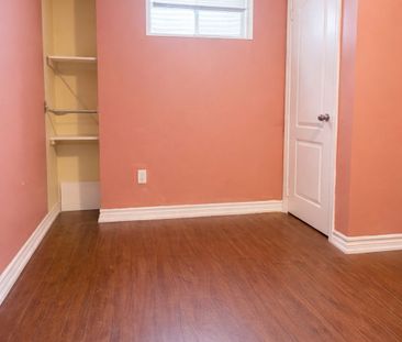 For Lease - 3 Westowanis Drive, Toronto, Ontario - Photo 5