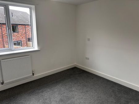 2 bedroom end of terrace house to rent - Photo 5