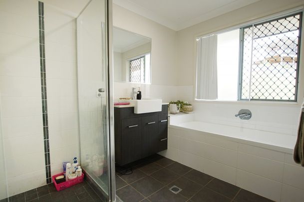 Coffs Harbour, 30 Rovere Drive - Photo 1