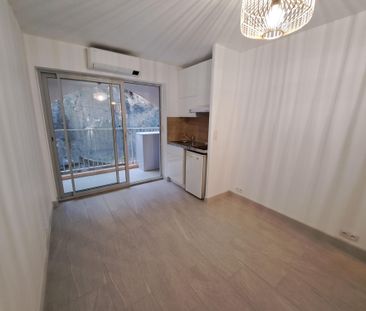 Appartement 1 pièce(s) 15.25 m² - Photo 2