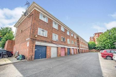Gorman Road, SE18 - Photo 2