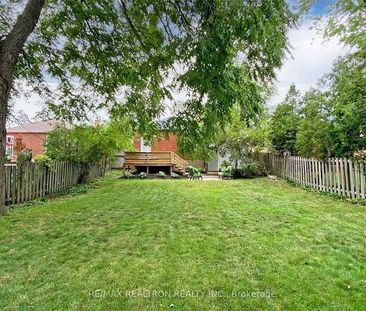 For Lease - 3151 St Clair Avenue, Toronto, Ontario - Photo 5
