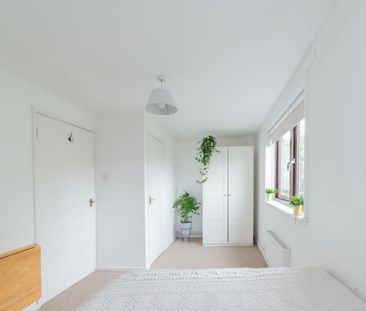 3 bedroom townhouse to rent - Photo 6