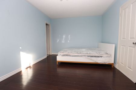 For Lease - 2 Catherina Street, Markham, Ontario - Photo 4