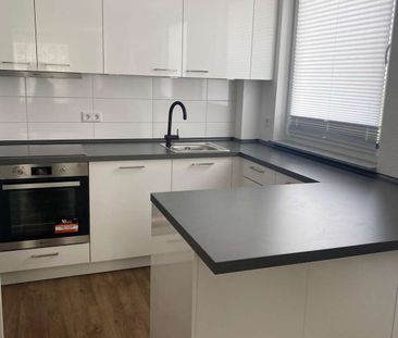 Attraktive 2-Zimmer-Wohnung mit offener Wohnküche und großzügien Ba... - Photo 4