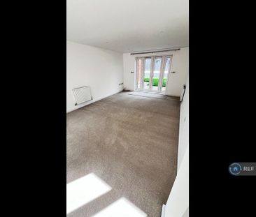 4 bedroom detached house to rent - Photo 1