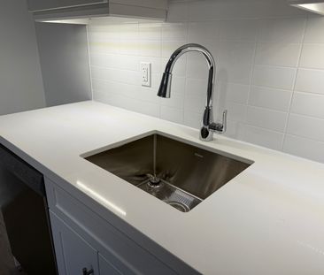 For Lease - 19 Regency Crescent Unit# 102, Whitby, Ontario - Photo 5